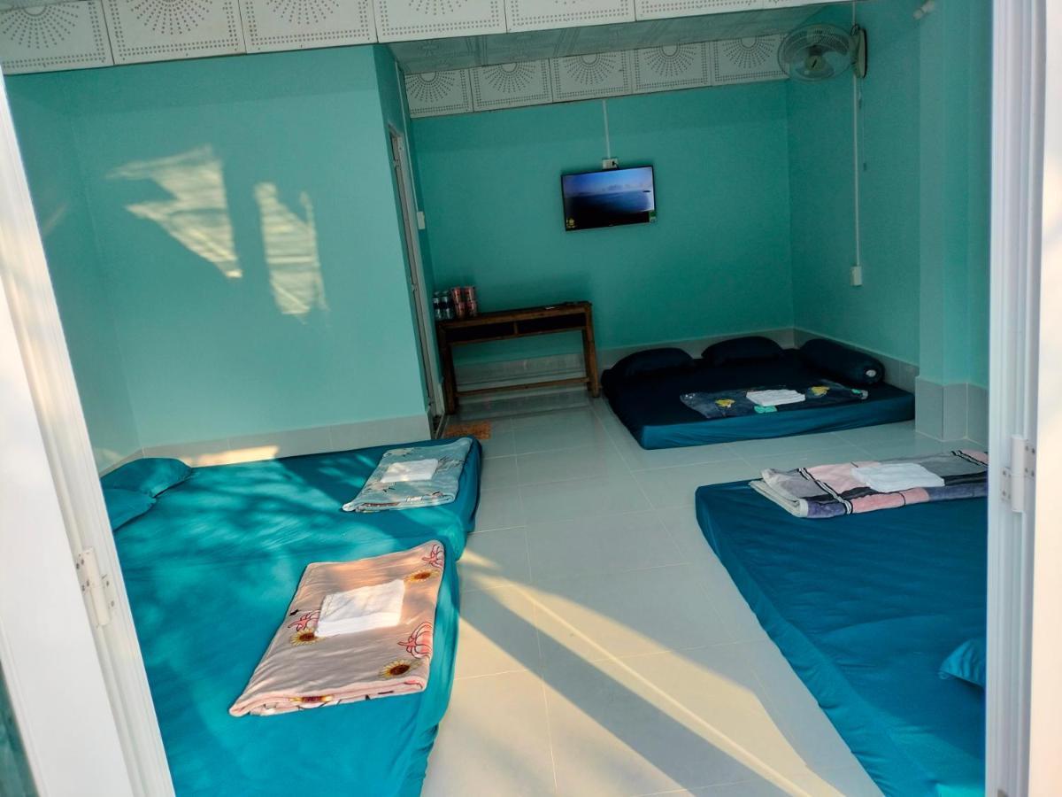 Nhà Nghỉ NgọC PhuọNg Hon Son Otel Lai Son Dış mekan fotoğraf