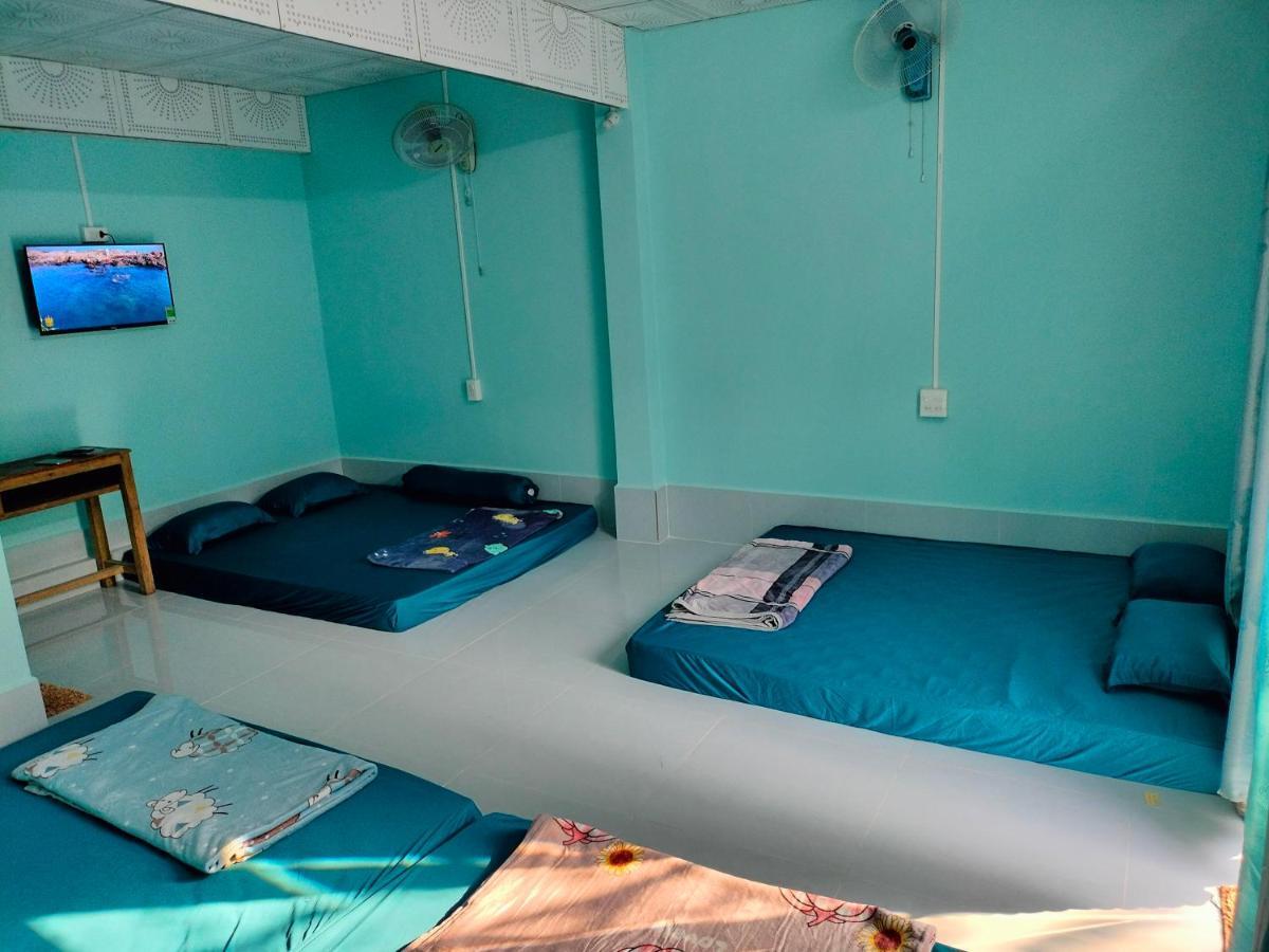 Nhà Nghỉ NgọC PhuọNg Hon Son Otel Lai Son Dış mekan fotoğraf