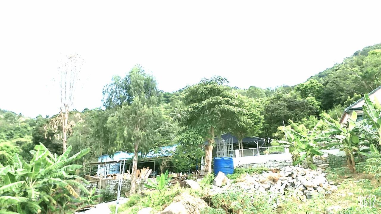 Nhà Nghỉ NgọC PhuọNg Hon Son Otel Lai Son Oda fotoğraf