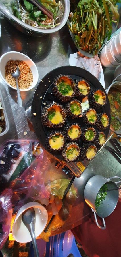 Nhà Nghỉ NgọC PhuọNg Hon Son Otel Lai Son Dış mekan fotoğraf